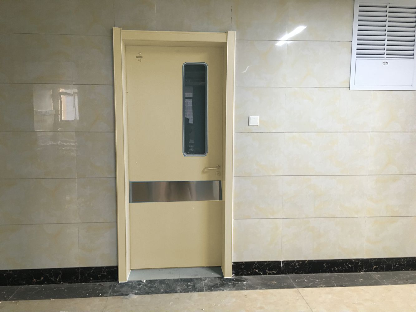 中秋鉅惠，豪森醫(yī)院專用門大讓利，優(yōu)惠升級